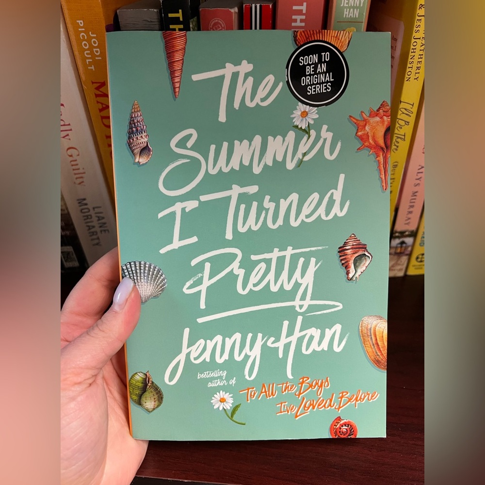 The Summer I Turned Pretty by Jenny Han - Green Cover